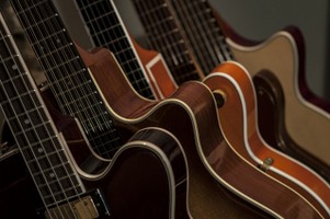 Mehr Gitarren bedeuten größere Auswahl